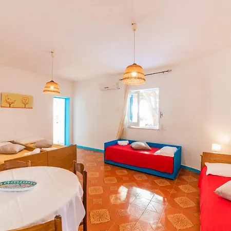 Holiday Eolie Village