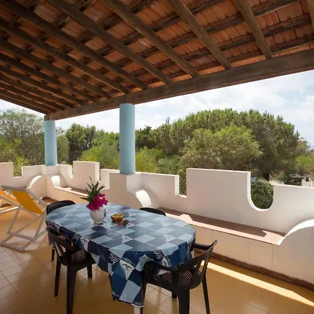 Holiday Eolie Village Apart Otel Vulcano (Isola)