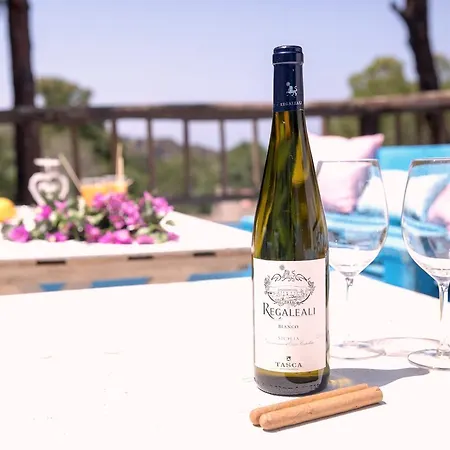 Apart Otel Holiday Eolie Village Vulcano (Isola)