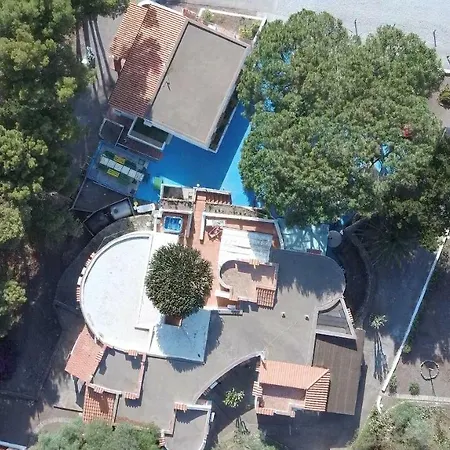 Apart Otel Holiday Eolie Village